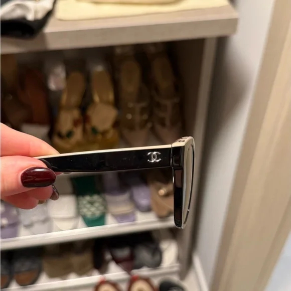 CHANEL Black Cat-Eye Sunglasses - Picture 7 of 7